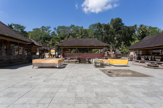 圣泉寺