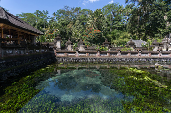 圣泉寺