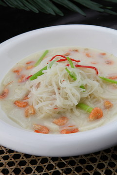 蘿卜絲年糕煮河蝦