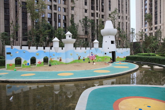 小區(qū)游樂設(shè)施