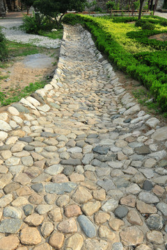 石子鋪路