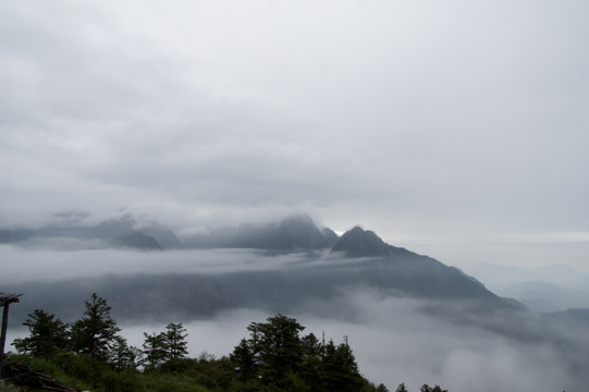 九峰山