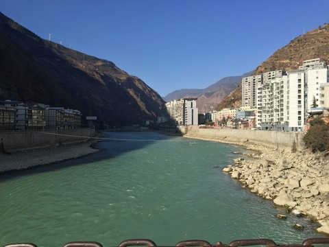 瀘定縣大渡河