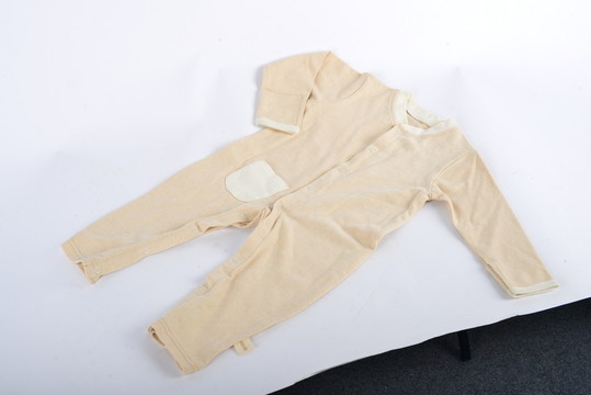 兒童衣服