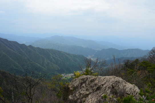 遠(yuǎn)山