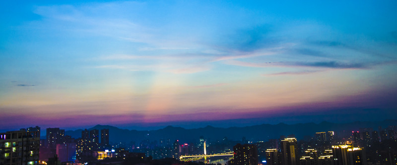 城市晚霞