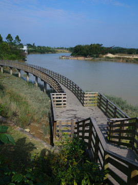 木棧道
