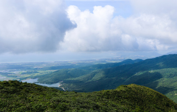 龍高山