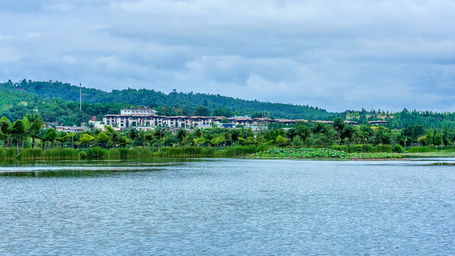 湖泉公園 云南彌勒
