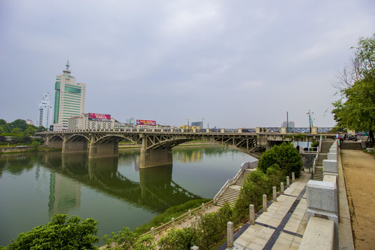 江西省景德鎮(zhèn)市珠山大橋