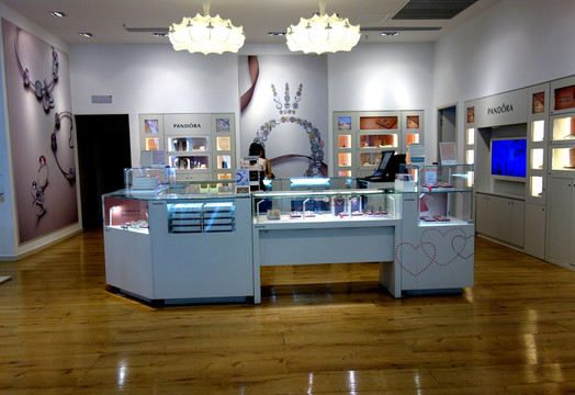 珠寶店 首飾店 奢侈品店