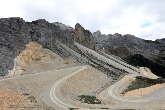 香格里拉大峽谷