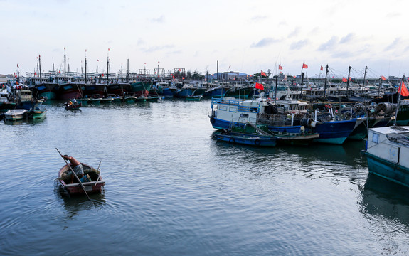 漁港 漁船 海灣