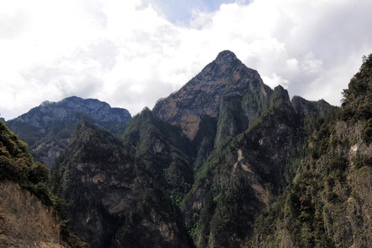 香格里拉大峽谷