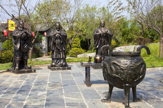 關(guān)山風景區(qū)