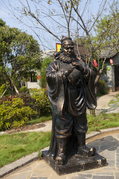 關(guān)山風(fēng)景區(qū)