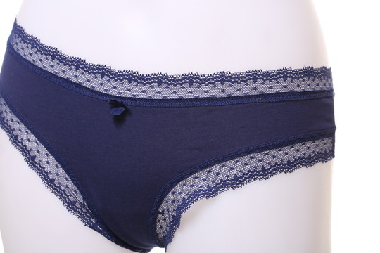 女生內(nèi)褲