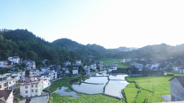 鄉(xiāng)村