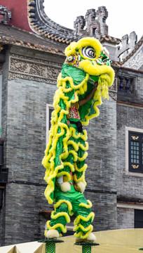 舞獅子