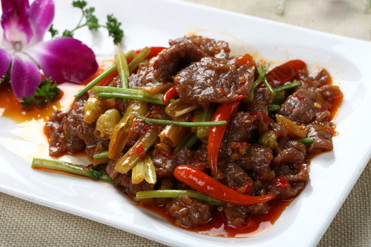 小炒牛肉
