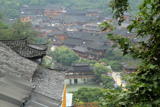 風(fēng)雨橋兩岸