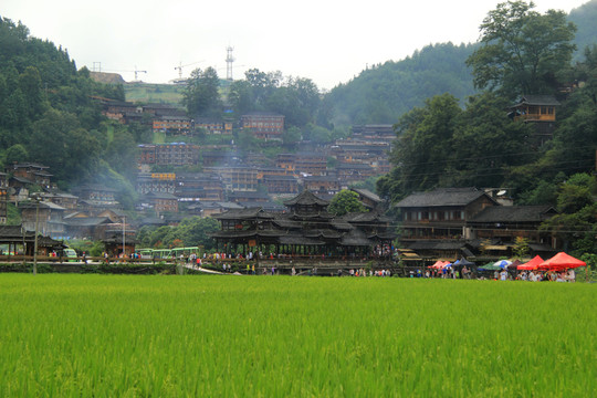 苗寨田園風(fēng)光