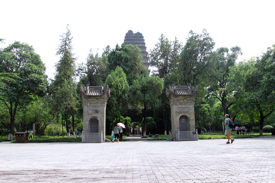 小雁塔