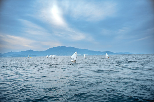 帆船