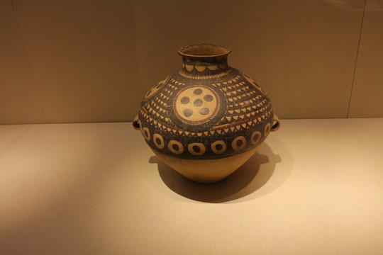中國 彩陶