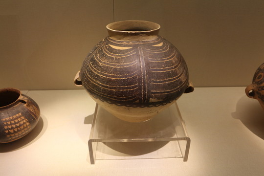 中國(guó) 彩陶