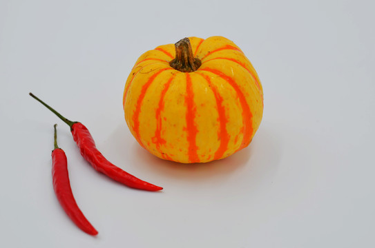 小南瓜和紅辣椒