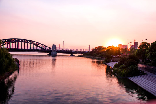 鋼架橋