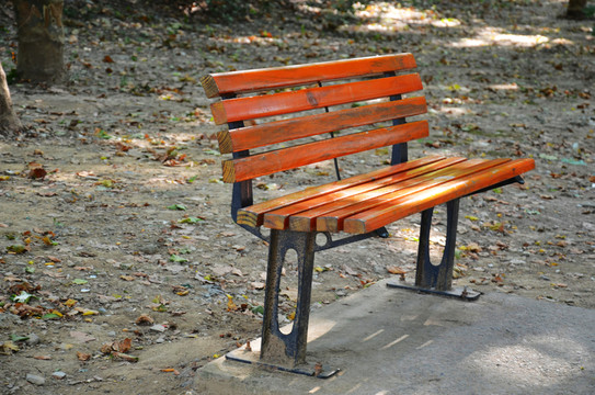 公園里的長椅