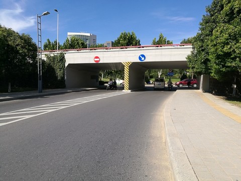 隧道 大玉米 樓 鄭州東區(qū)