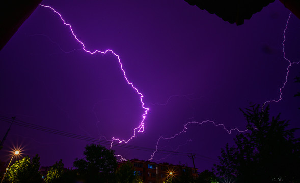 雷電