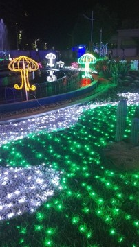 燈光節(jié)卡通造形