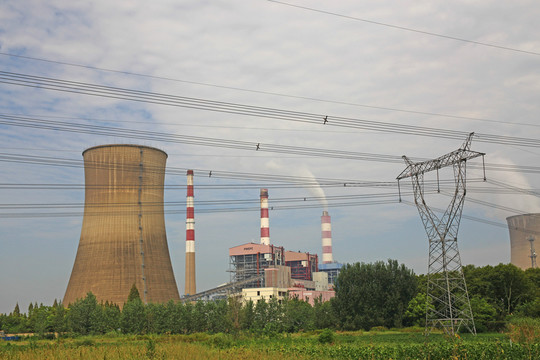 發(fā)電廠 輸電塔