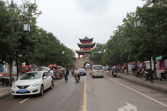 惠遠(yuǎn)古城鐘樓
