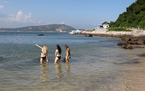 泳裝 夏日 海景 藍(lán)天