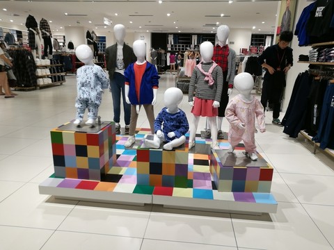 童裝櫥窗 兒童童裝 兒童秋季童