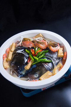 雄魚(yú)頭海鮮