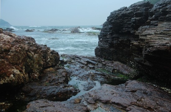 鹽洲島