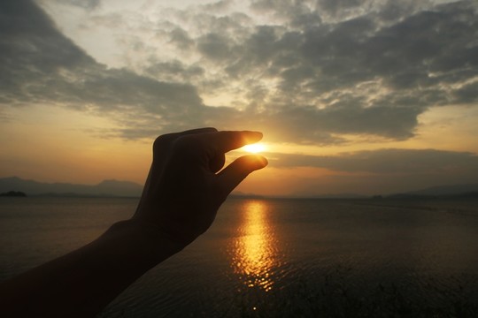 抓住夕陽