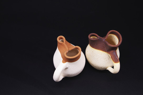 粗陶藝術(shù)品