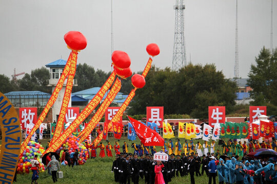 節(jié)日彩車 內(nèi)蒙