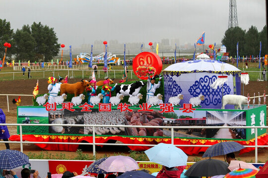 節(jié)日彩車 內(nèi)蒙