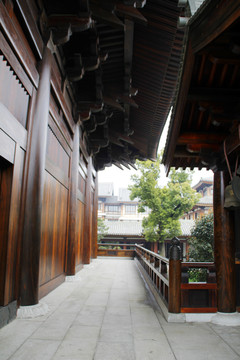 寶山寺