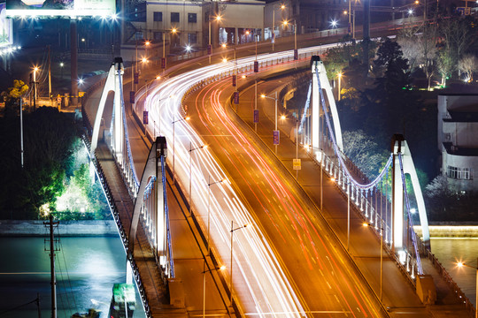 蘇州市高新區(qū)竹園路索山橋夜景