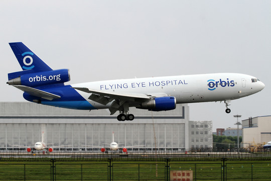 DC10飛機降落