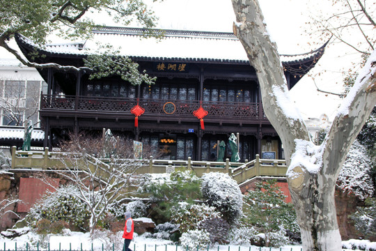 西湖雪